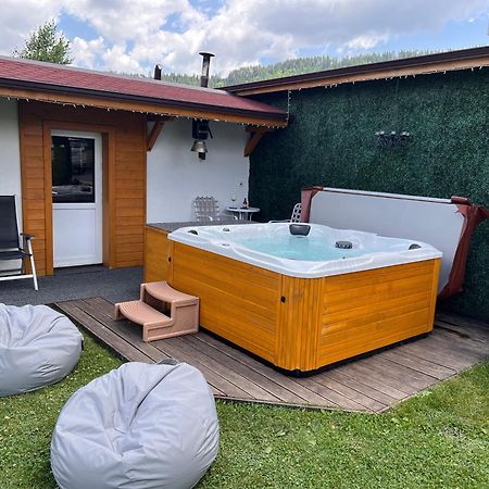 Villa Adelheide - Spa, Bbq & Jacuzzi Beli Iskar Eksteriør bilde