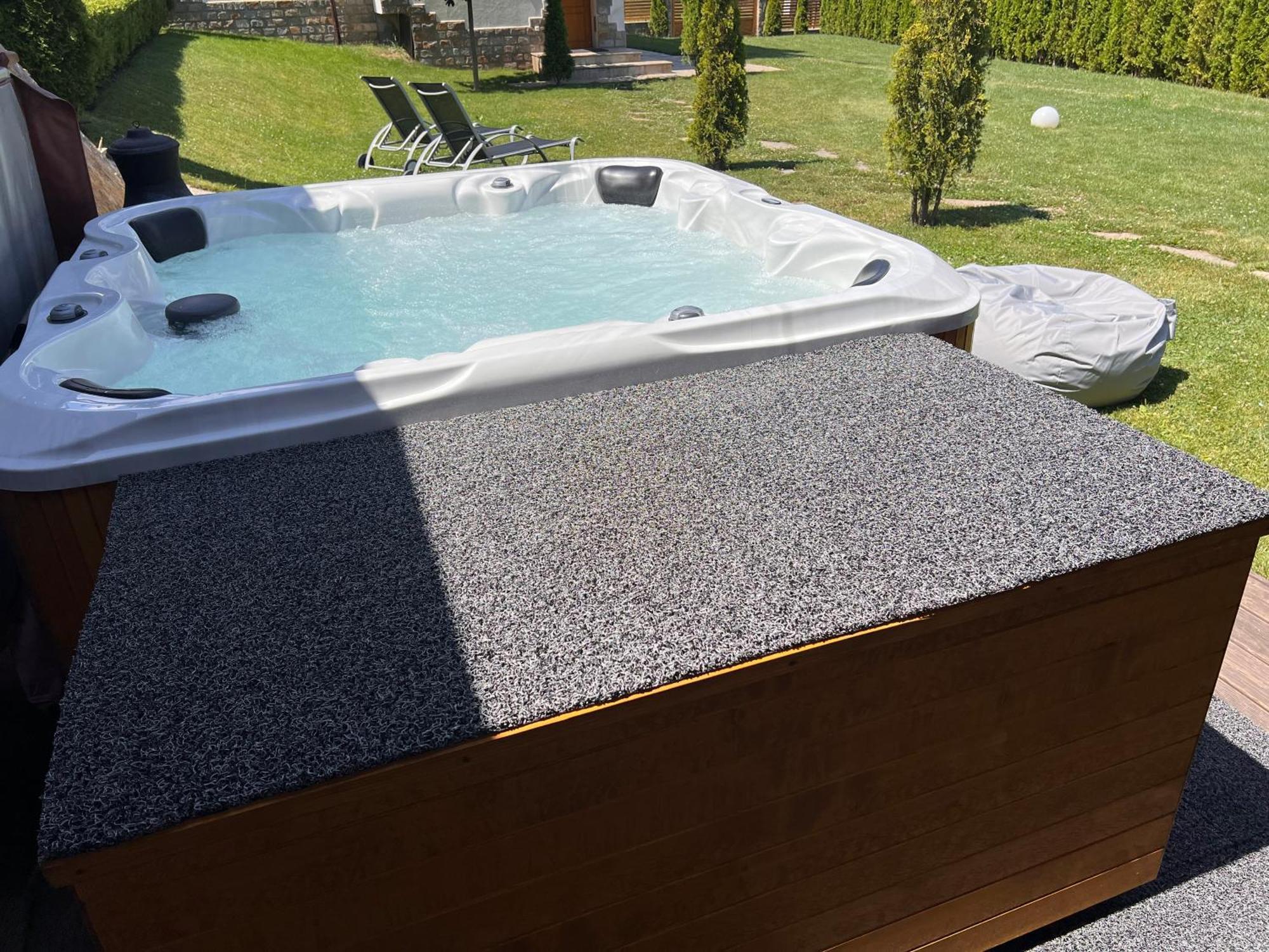 Villa Adelheide - Spa, Bbq & Jacuzzi Beli Iskar Eksteriør bilde