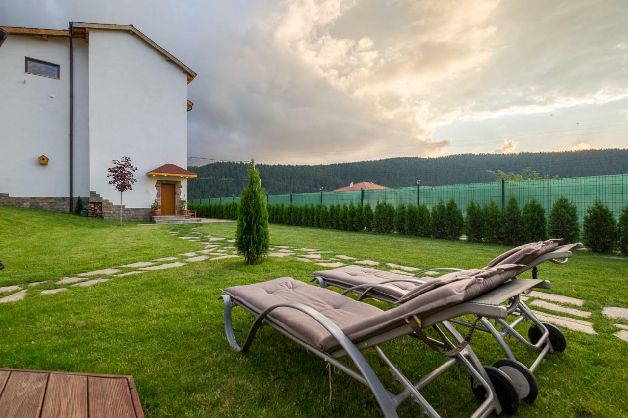 Villa Adelheide - Spa, Bbq & Jacuzzi Beli Iskar Eksteriør bilde